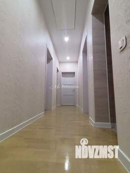 Дом 223м², 3-этажный, участок 5 сот.