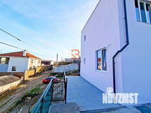 Дом 100м², 2-этажный, участок 2 сот.