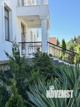 Коттедж 700м², 4-этажный, участок 8 сот.