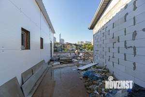 Дом 251м², 2-этажный, участок 6 сот.