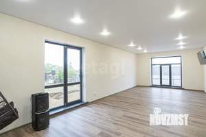 Дом 141м², 2-этажный, участок 6 сот.