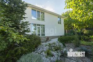 Дом 147м², 2-этажный, участок 11 сот.