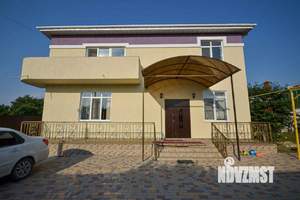 Дом 328м², 2-этажный, участок 7 сот.