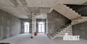 Дом 214м², 2-этажный, участок 4 сот.