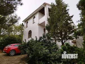 Дом 415м², 3-этажный, участок 12 сот.