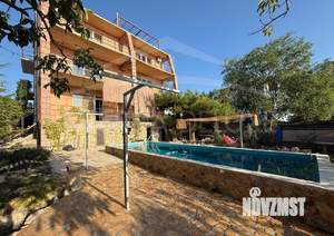 Дача 420м², 3-этажный, участок 9 сот.