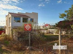 Дом 192м², 3-этажный, участок 8 сот.