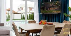 Дом 300м², 3-этажный, участок 4 сот.