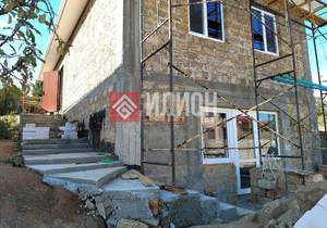 Дом 140м², 2-этажный, участок 4 сот.