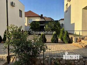 Коттедж 406м², 2-этажный, участок 7 сот.