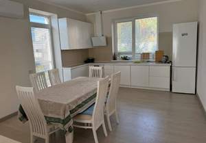 Дом 265м², 2-этажный, участок 5 сот.