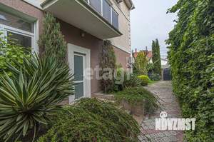 Дом 356м², 3-этажный, участок 4 сот.