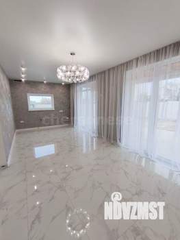 Дом 158м², 2-этажный, участок 4 сот.