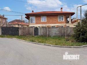 Дом 247м², 2-этажный, участок 7 сот.