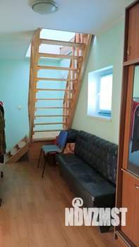 Дом 63м², 2-этажный, участок 6 сот.