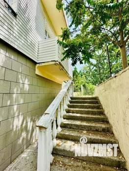 Дача 887м², 3-этажный, участок 12 сот.