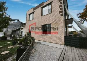 Дом 186м², 2-этажный, участок 5 сот.