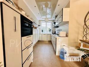 Дом 186м², 3-этажный, участок 4 сот.