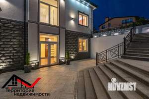 Коттедж 425м², 3-этажный, участок 8 сот.