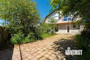 Дом 190м², 2-этажный, участок 8 сот.