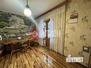 Дом 211м², 2-этажный, участок 5 сот.