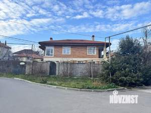 Дом 247м², 2-этажный, участок 7 сот.