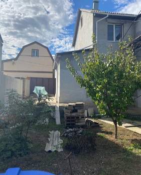 Дом 140м², 2-этажный, участок 8 сот.