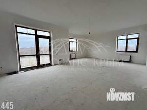 Дом 468м², 2-этажный, участок 24 сот.