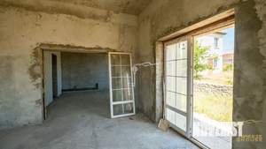 Дом 381м², 3-этажный, участок 13 сот.