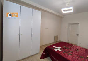 Дом 375м², 3-этажный, участок 8 сот.