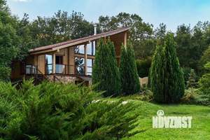 Дом 1200м², 2-этажный, участок 2 сот.