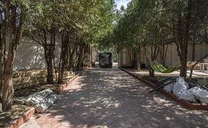 Дом 296м², 3-этажный, участок 9 сот.