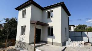 Дом 63м², 2-этажный, участок 4 сот.