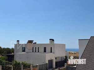 Коттедж 280м², 2-этажный, участок 5 сот.