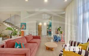 Дом 200м², 2-этажный, участок 6 сот.