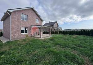 Дом 136м², 2-этажный, участок 5 сот.