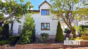 Дом 206м², 2-этажный, участок 12 сот.