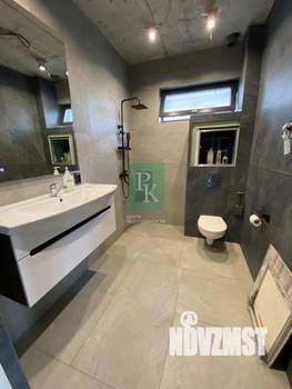 Дом 158м², 3-этажный, участок 5 сот.