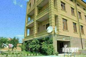 Дом 448м², 3-этажный, участок 6 сот.