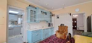 Дом 254м², 3-этажный, участок 4 сот.