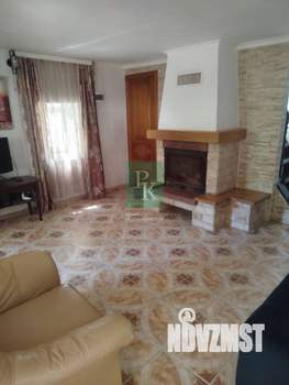 Дом 87м², 2-этажный, участок 5 сот.