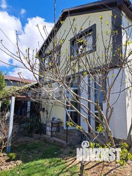 Дом 116м², 2-этажный, участок 9 сот.