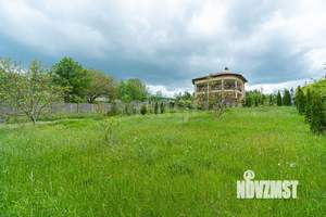 Дом 200м², 2-этажный, участок 15 сот.