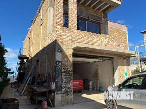 Дом 298м², 2-этажный, участок 7 сот.