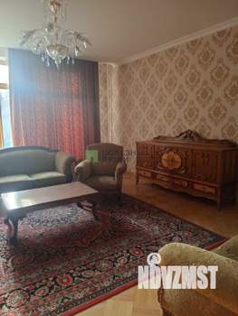 Дом 350м², 3-этажный, участок 8 сот.