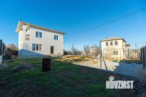 Дом 130м², 2-этажный, участок 4 сот.