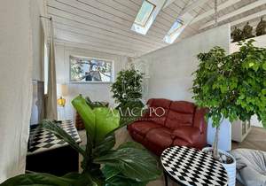 Дом 200м², 1-этажный, участок 6 сот.