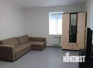 Дом 60м², 2-этажный, участок 5 сот.