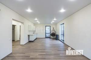 Дом 141м², 2-этажный, участок 6 сот.