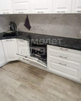 Дом 250м², 2-этажный, участок 9 сот.